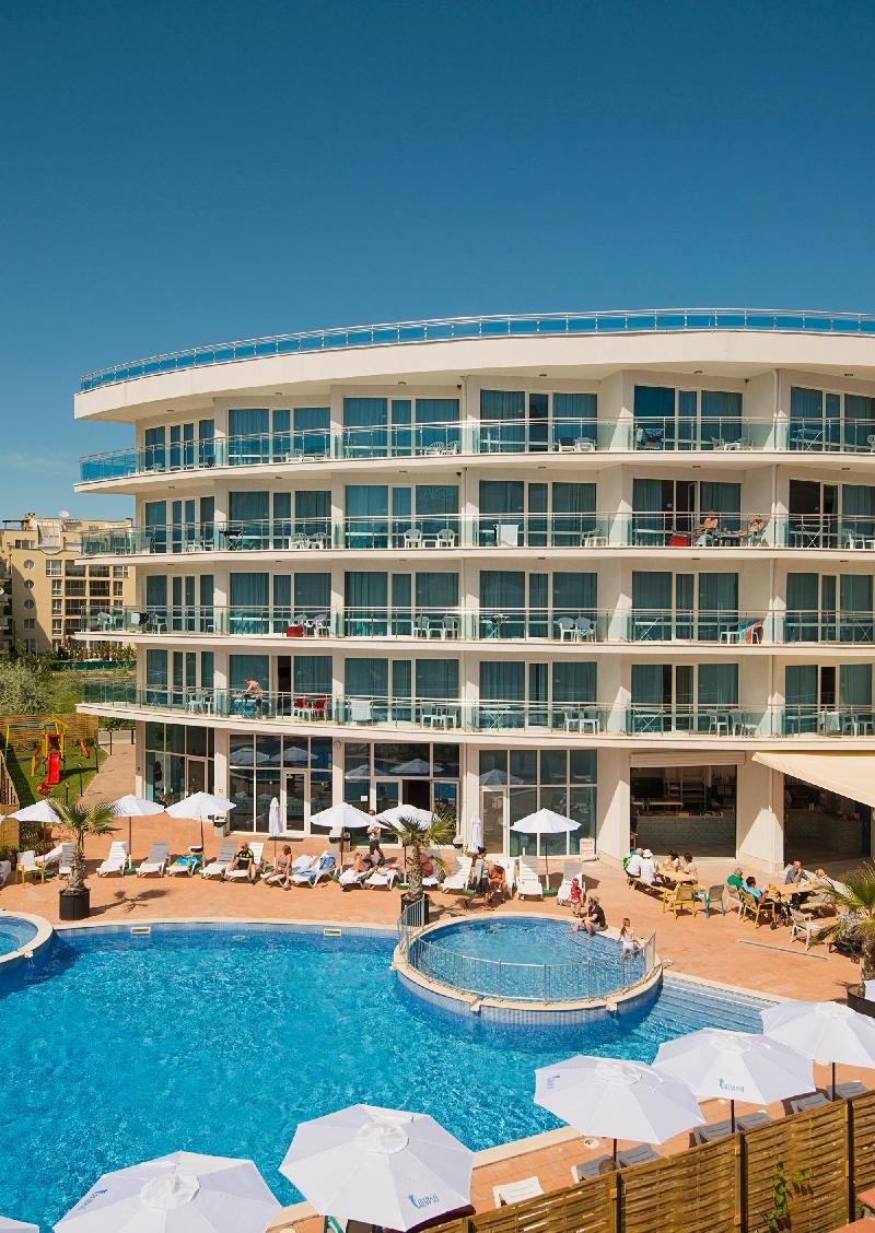 Calypso Hotel - All Incluisve Pantai Sunny Bagian luar foto
